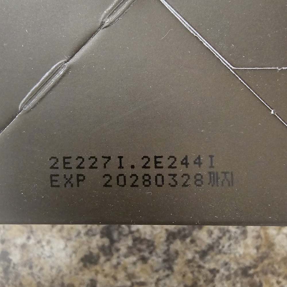 MEDICUBE Deep Vita C Capsule Cream - Picture 2 of 2